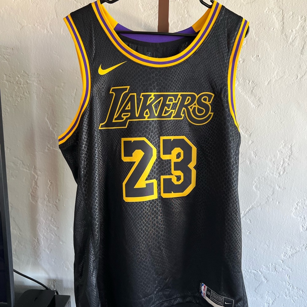 Nike Men's Los Angeles Lakers Lebron James Black Mamba Jersey